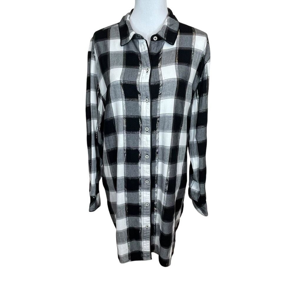 Victoria’s Secret Plaid Buffalo Check Long Sleeve Nightgown Black and White Size